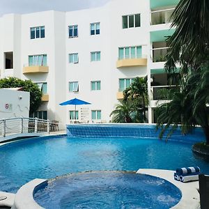 Angeles Suites & Hotel